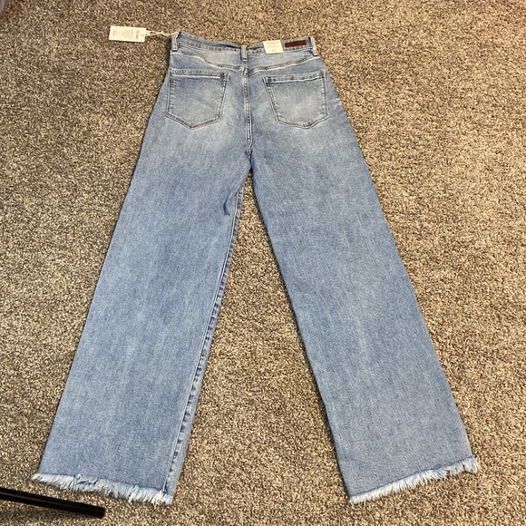 Blank NYC The Franklin Wide Leg Jeans. Size 8/29. - Picture 12 of 13